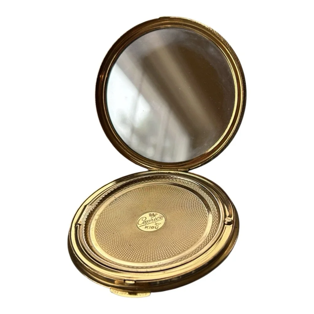 KIGU Caprice 1950's Loose Powder Compact with Sifter‎ Mirror Gold England w/case